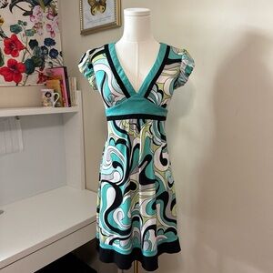 retro swirl tie-back dress